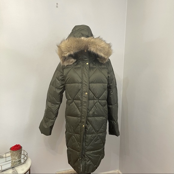 Lauren Ralph Lauren Faux Fur Trim Hooded Puffer Jacket In Litchfield Loden NWT - Picture 12 of 16